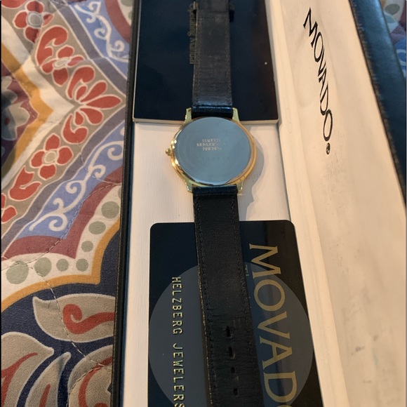 🔥💥🔥THIS IS NOT SOLD: Vintage Movado watch - Picture 2 of 6
